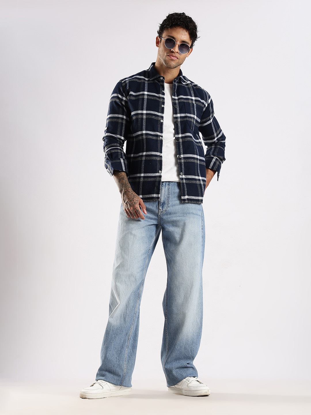 COOL COLORS Men Navy Blue Checked Cotton  Casual Shirts