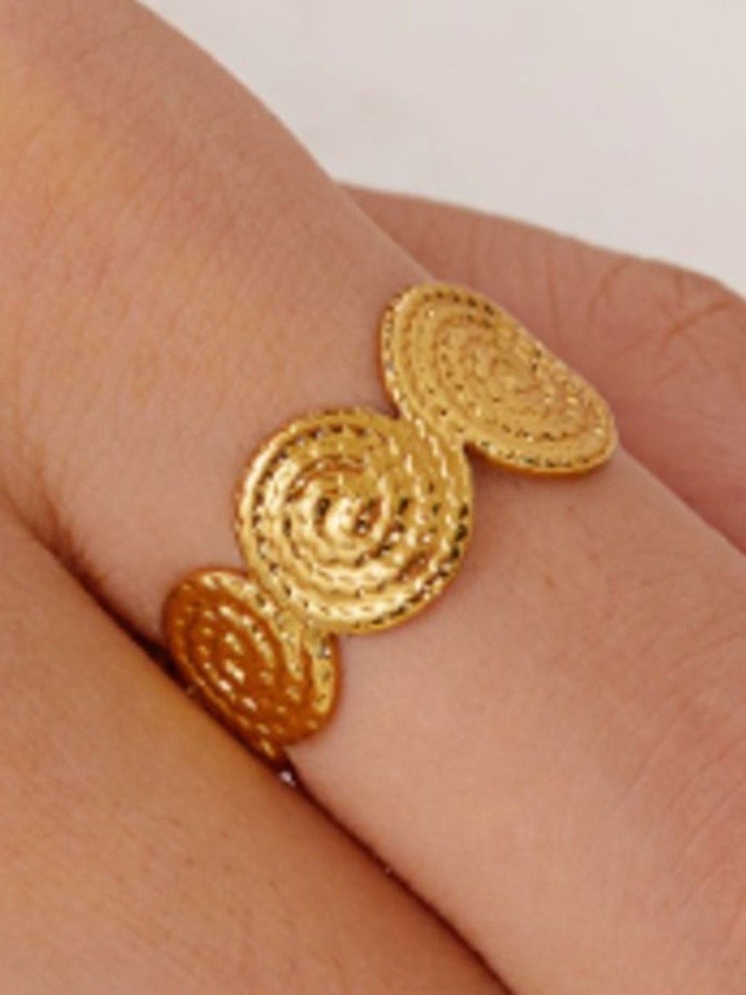 Nui Intricated Textured Adjustable Finger Ring