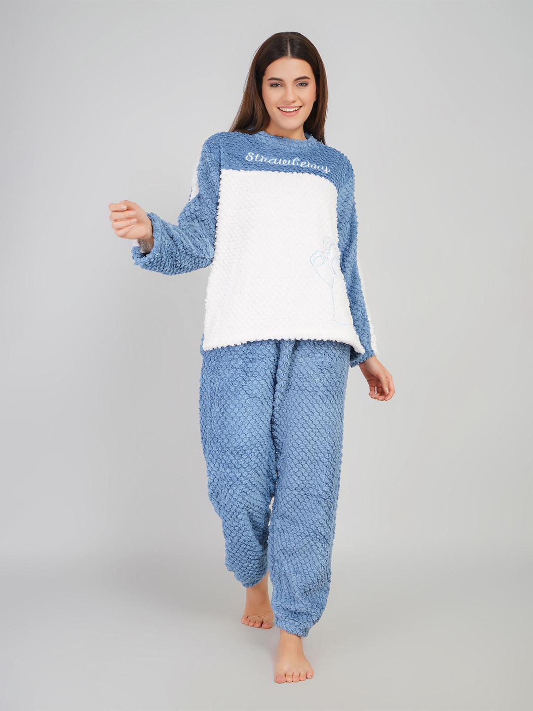 Stem Rope Colourblocked Round Neck T- Shirt With Trousers Co-Ords