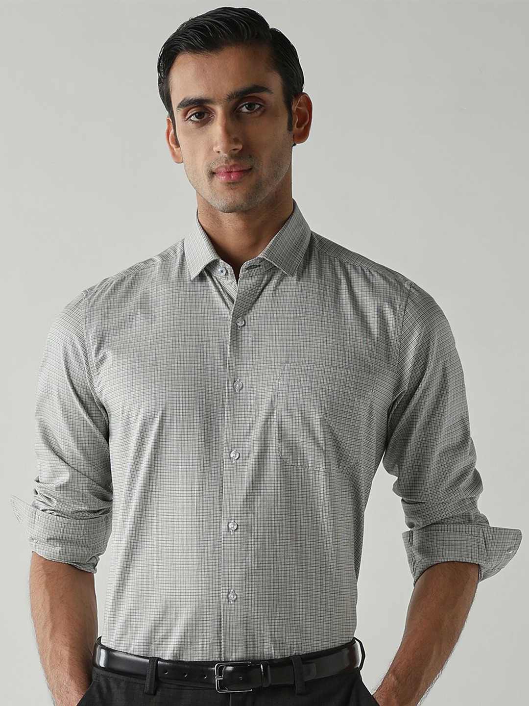 Reid & Taylor Comfort Slim Fit Micro Checked Spread Collar Pure Cotton Formal Shirt