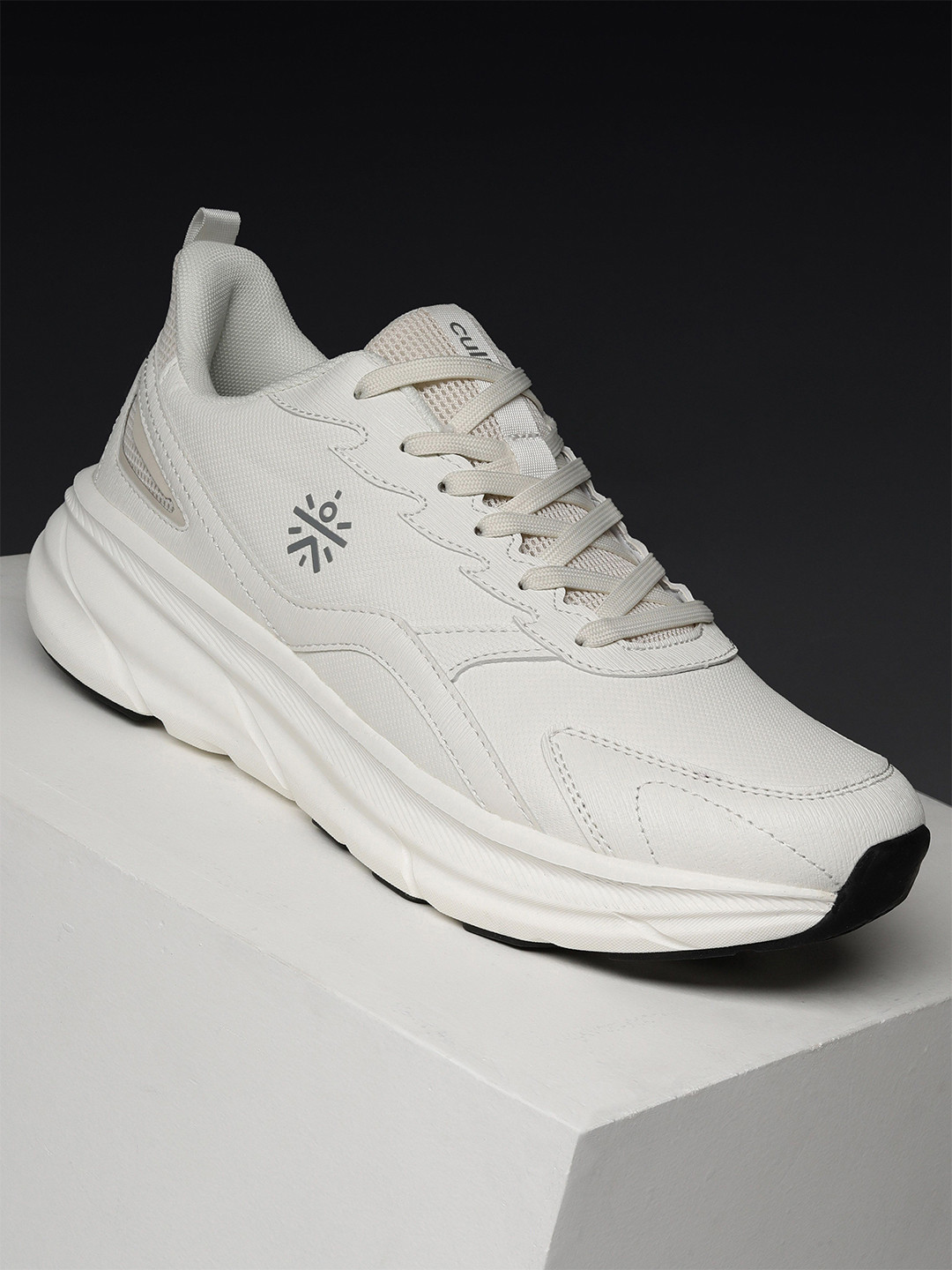 Men Endura Run Running Shoes - White
