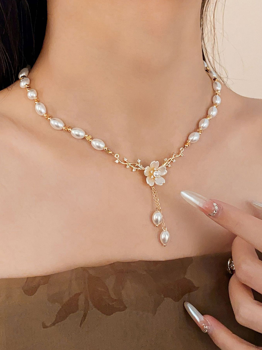 Peora Gold-Plated Pearl Studded Floral Design Necklace