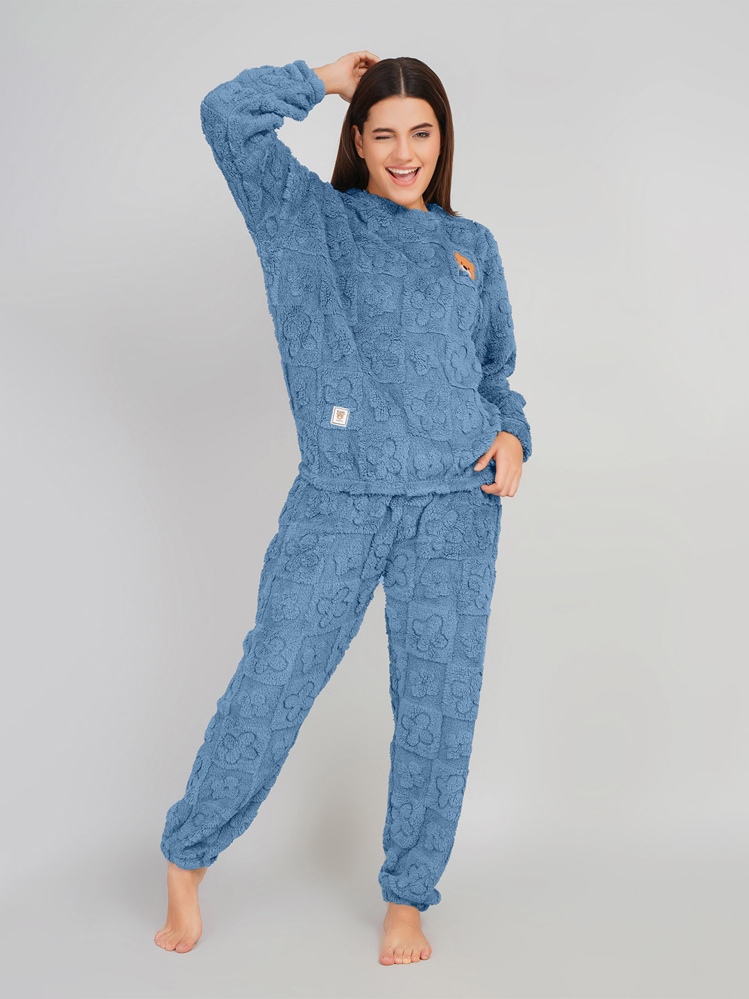 Stem Rope Women Solid T-shirt & Pyjamas Winter Night suit
