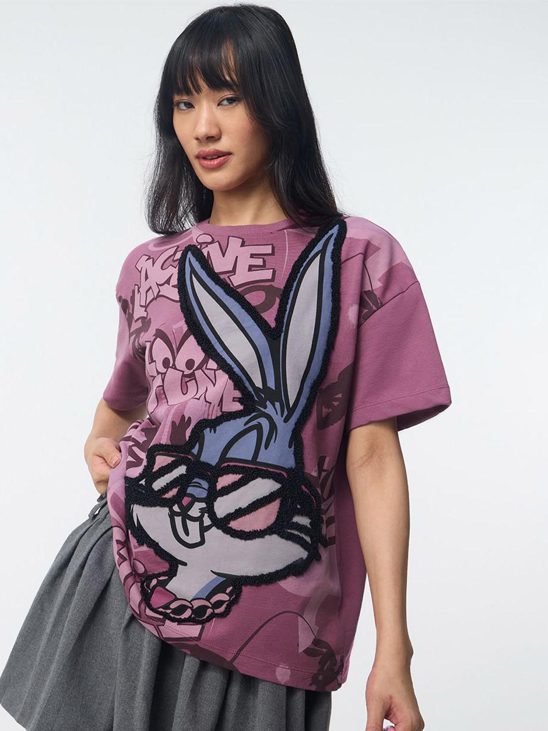 The Souled Store Women Bugs Bunny Graphic Printed Round Neck Pure Cotton Oversized T-shirt