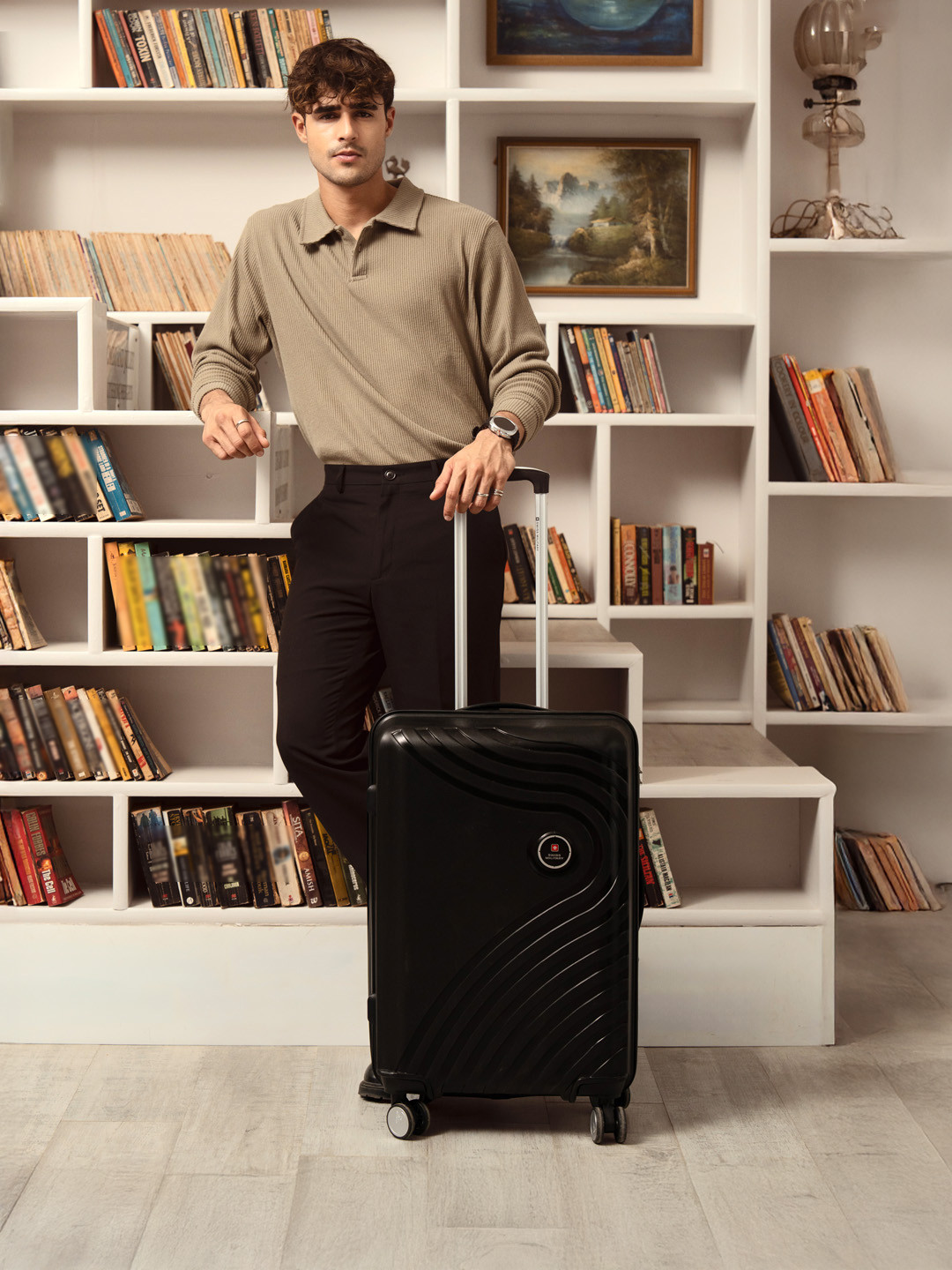 SWISS MILITARY Miles Pro Hard-Sided Medium Trolley Bag