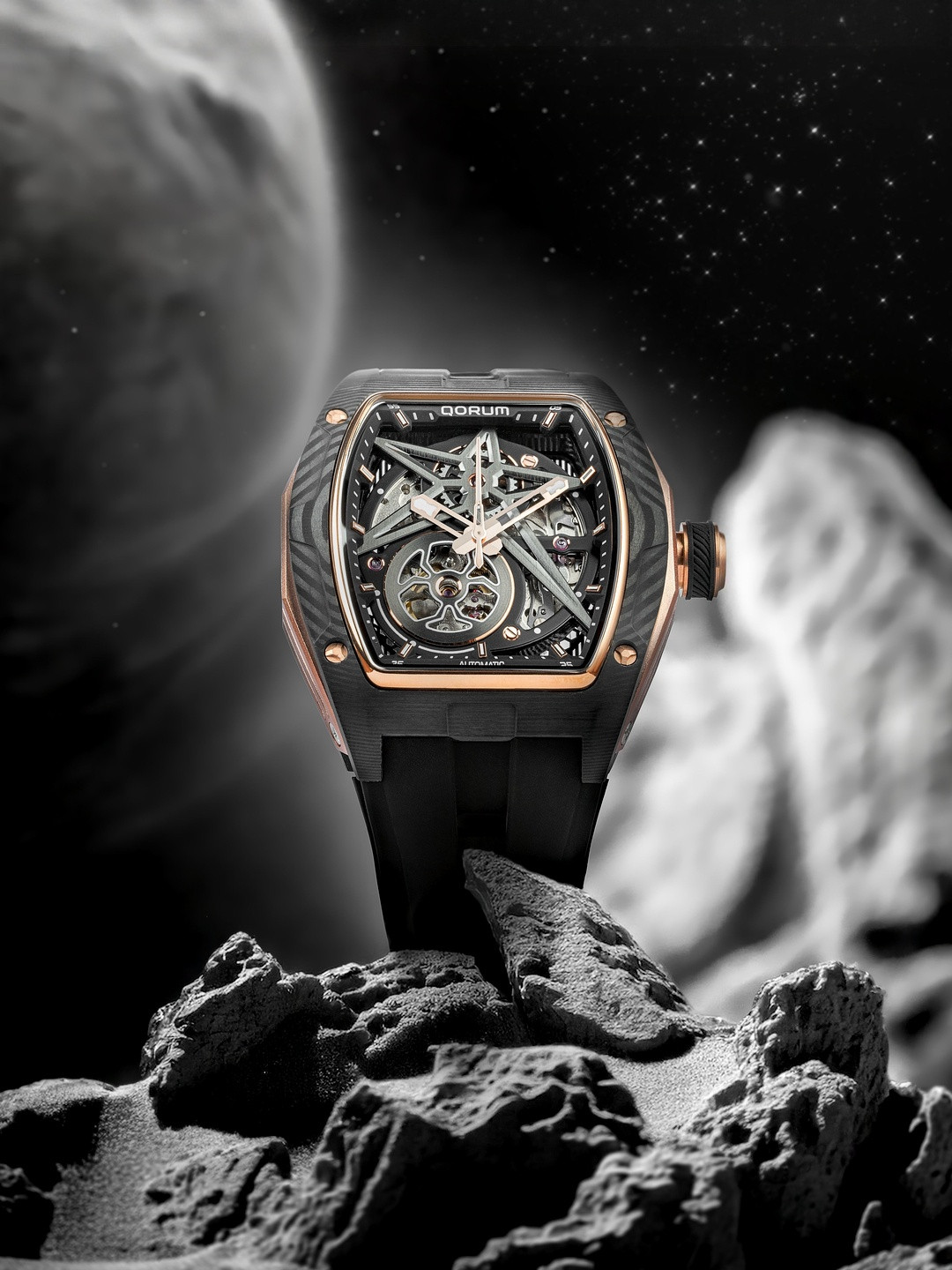 QORUM INDIA Equinox Men Skeleton Analogue Motion Powered Watch QI 9108 G-Black Dial