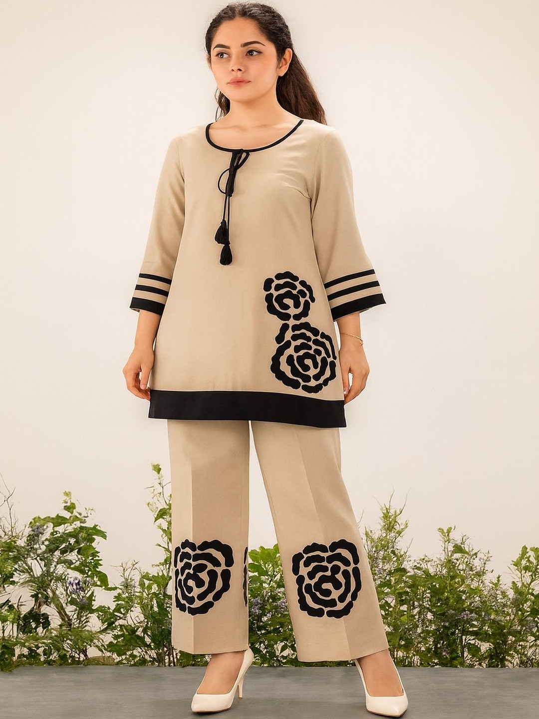 Naida Floral Printed Kurti With Palazzos