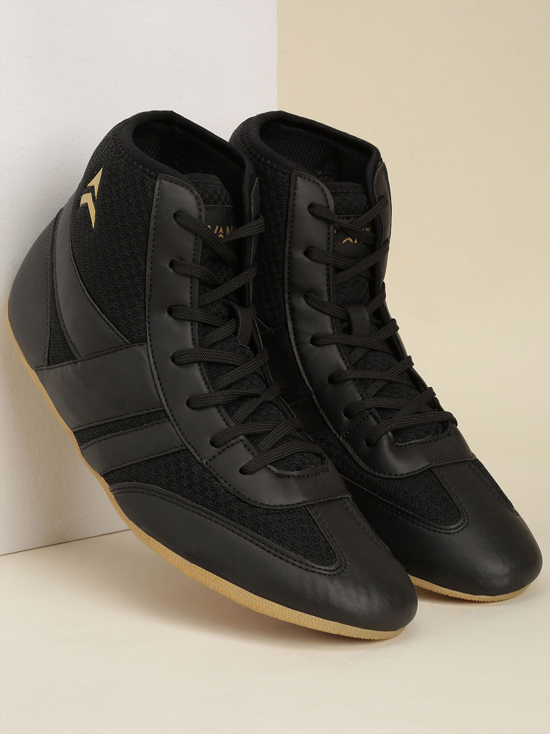 Avant Men Black Raide Kabaddi Shoes