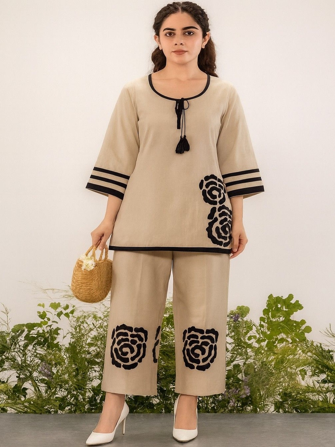 Naida Floral Printed Round Neck Regular Sleeves Straight Kurta With Palazzos