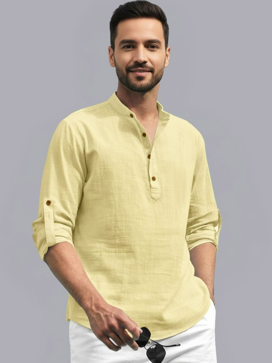 Zee Gold Men Mandarin Collar Roll-Up Sleeves Cotton Straight Kurta