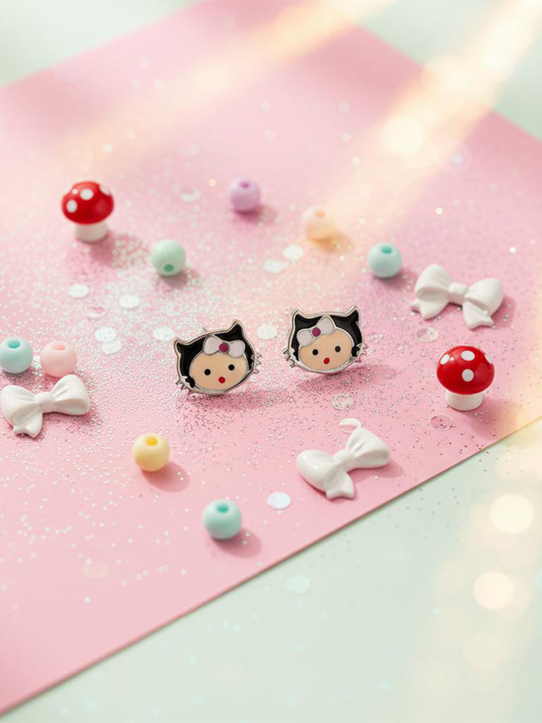 925 SILLER 925 Pure Silver Kitty Inspired Stud Earrings