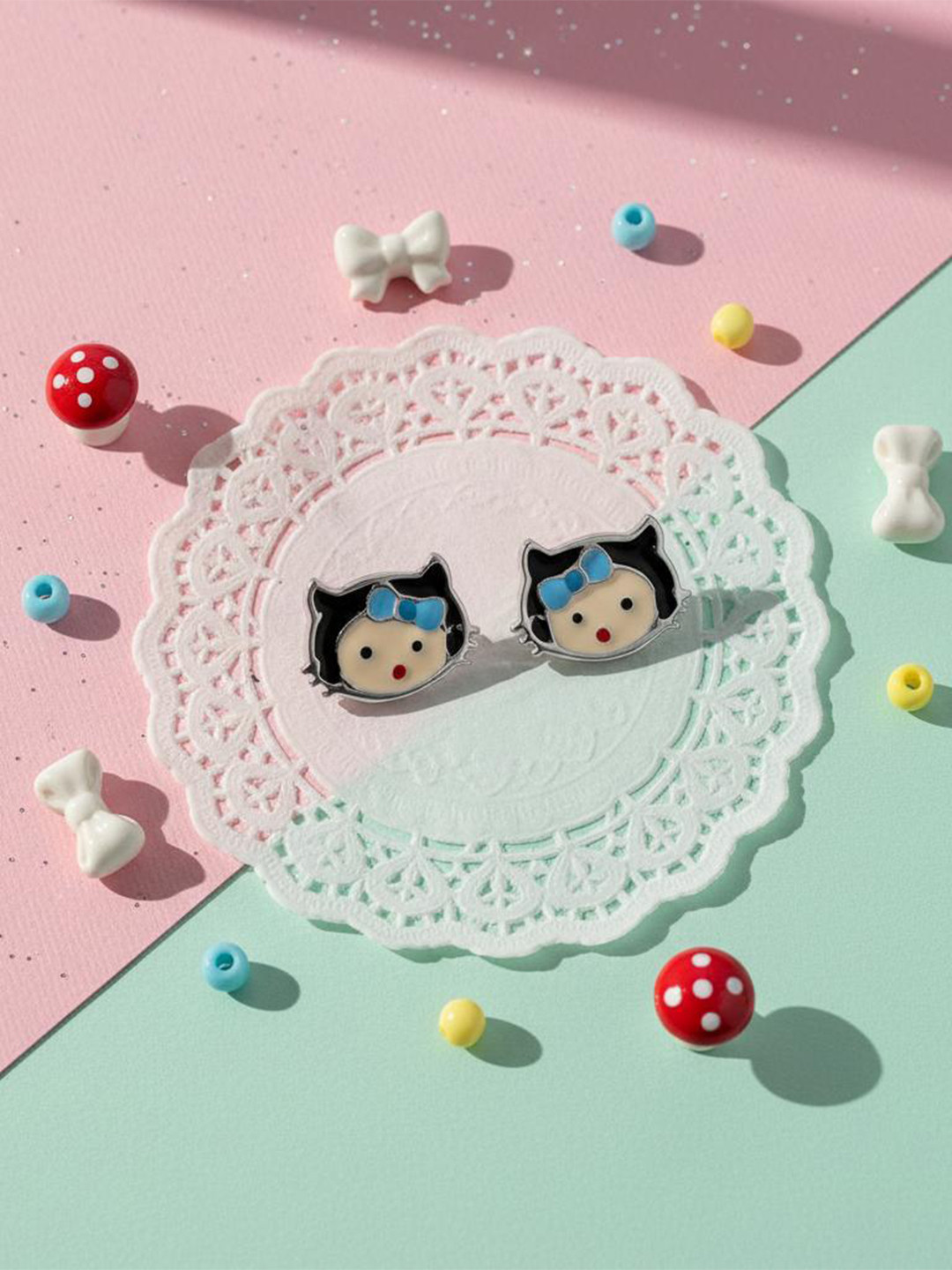 925 SILLER 925 Pure Silver Kitty Inspired Stud Earrings