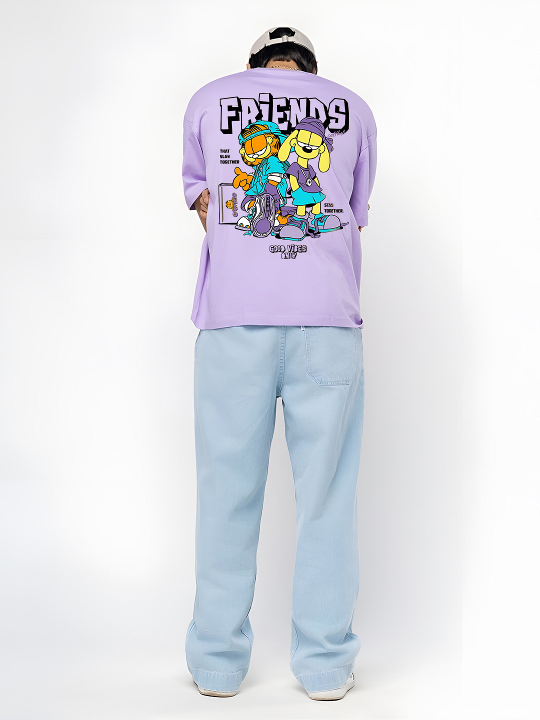 BDSQUARE Men Graphic Printed Round Neck Cotton Oversized T-shirt