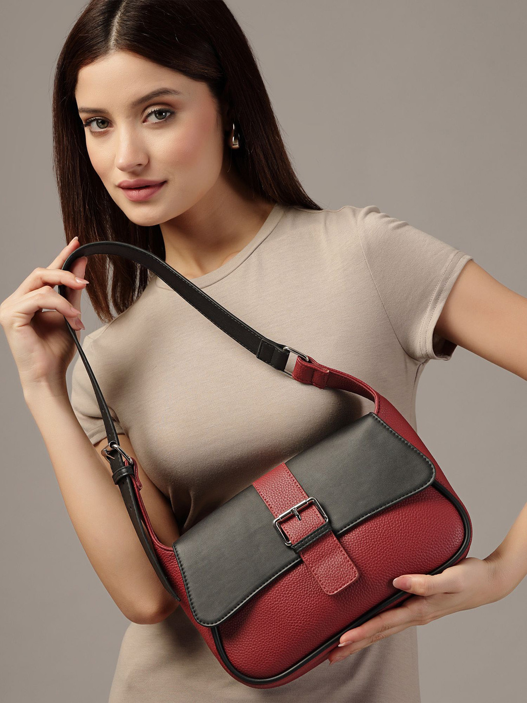 French Connection Women Colourblocked Baguette Buckle Detail Shoulder Bag