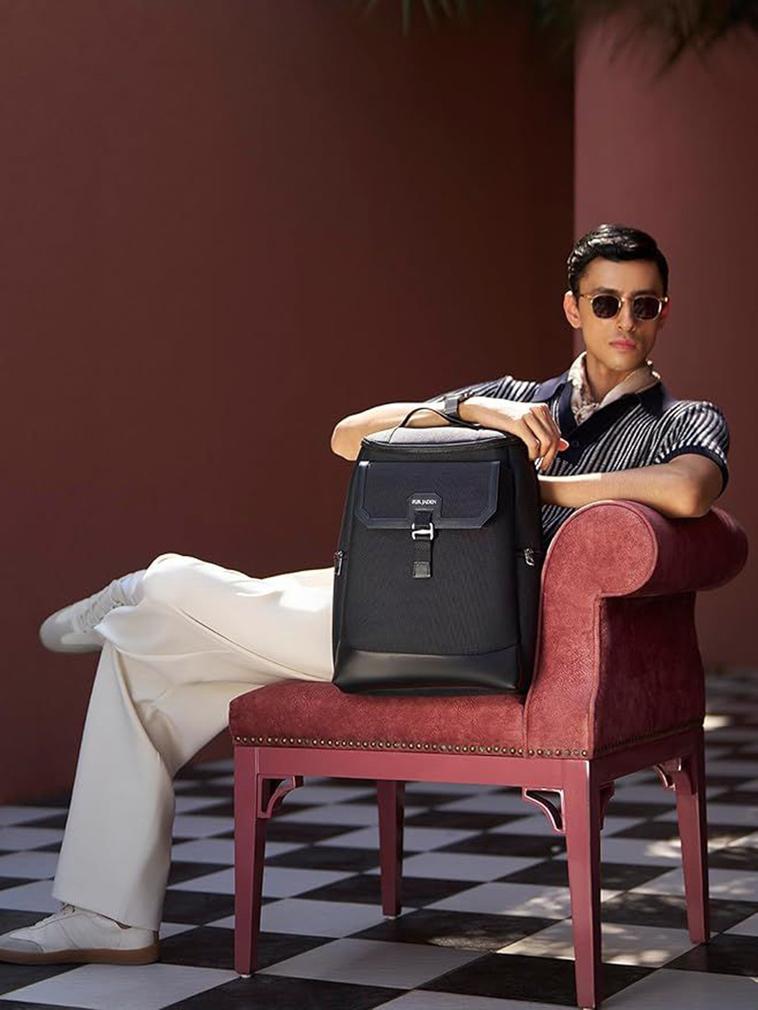 FUR JADEN Unisex 15.6 Inch Laptop Backpack with Dual USB Charging Port &  Anti-Theft