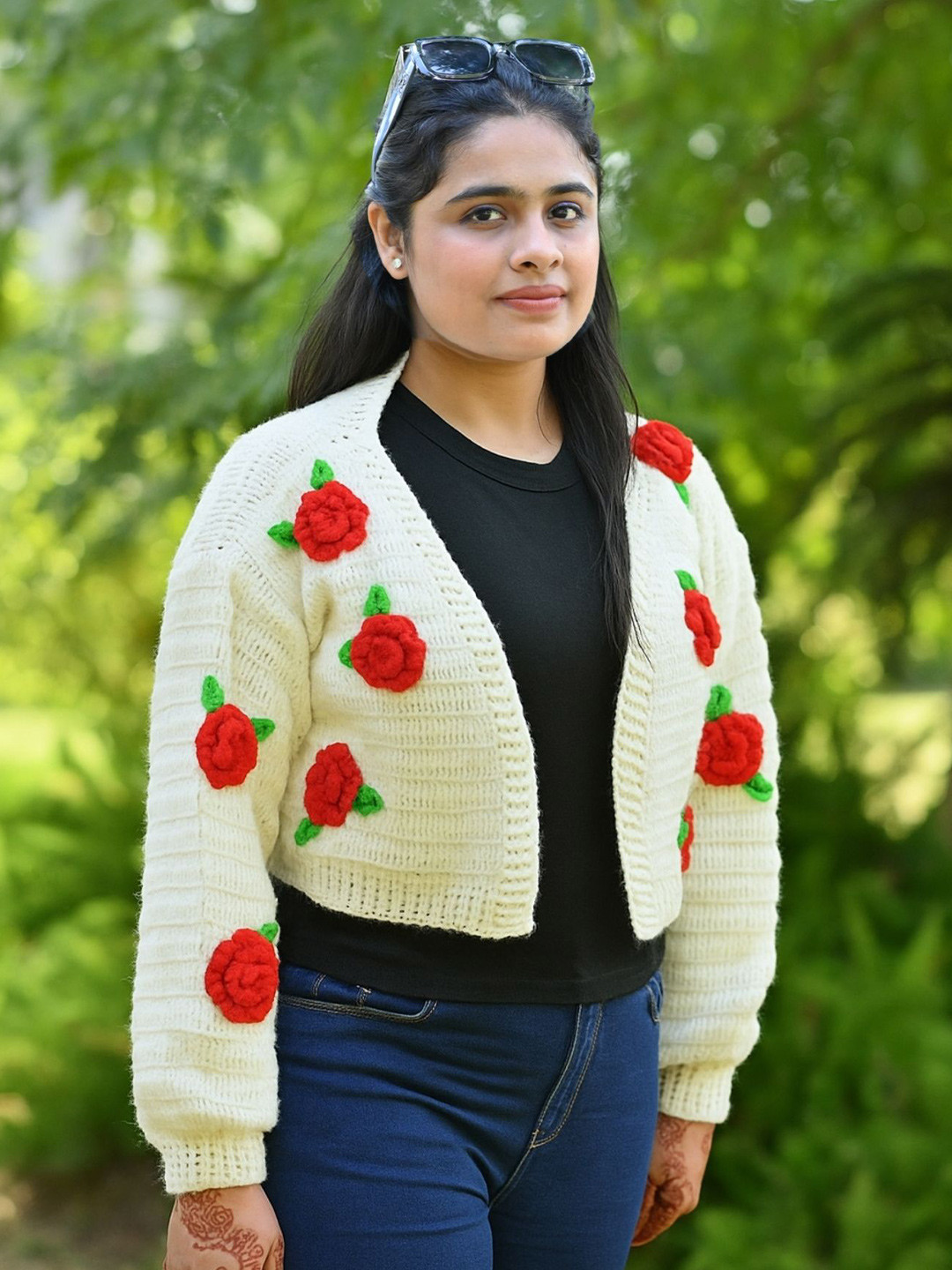 WINDROP SOLUTIONS Women Floral Crop with Applique Detail