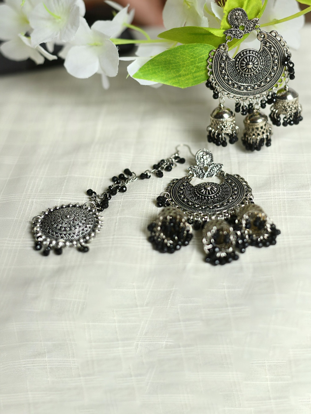 JOHARKAMAL Silver-Plated Oxidised Artificial Beads Studded Maang Tikka Head Jewellery