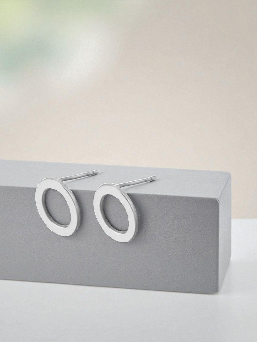 Sangria 925 Sterling Silver Circle Design Stud Earrings