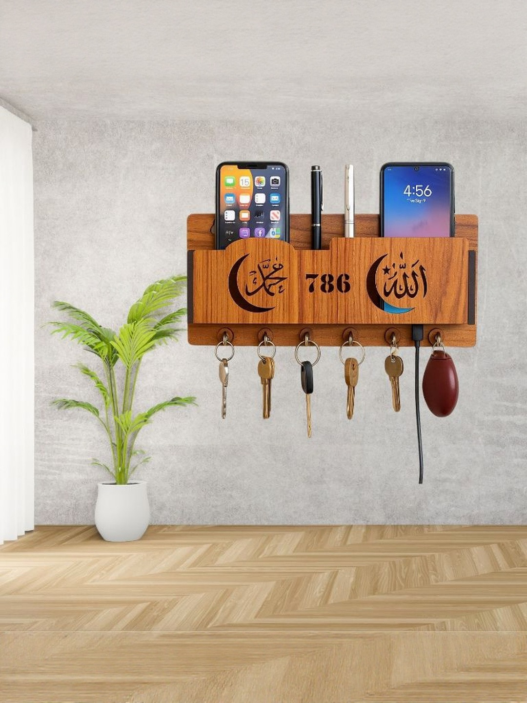 Sushobhat traders Brown 786 Allah Muhammad-Patterned Wooden 6-Hooks Key Holder