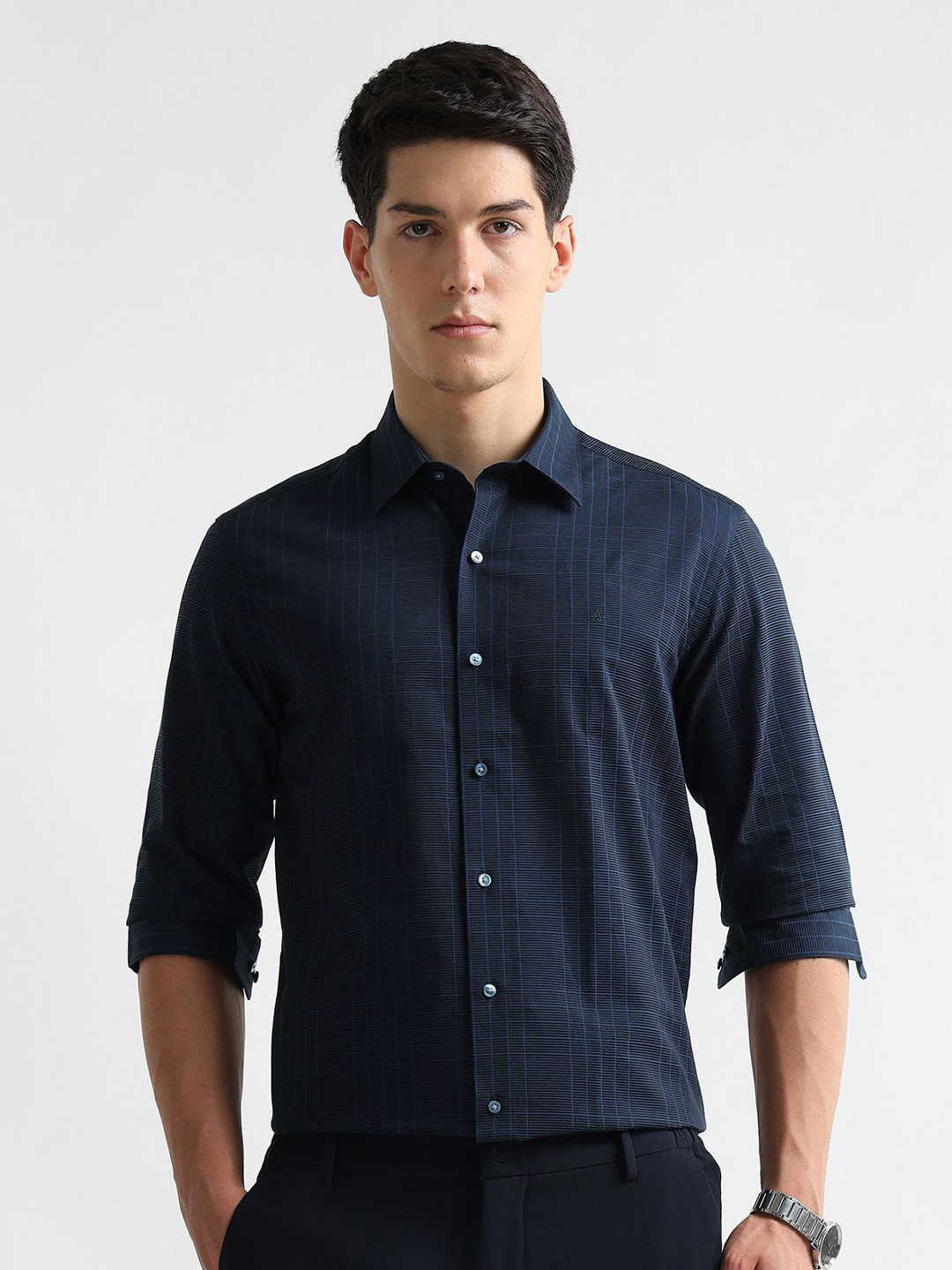 Arrow New York Men Slim Fit Grid Tattersall Checked Spread Collar Cotton Formal Shirt