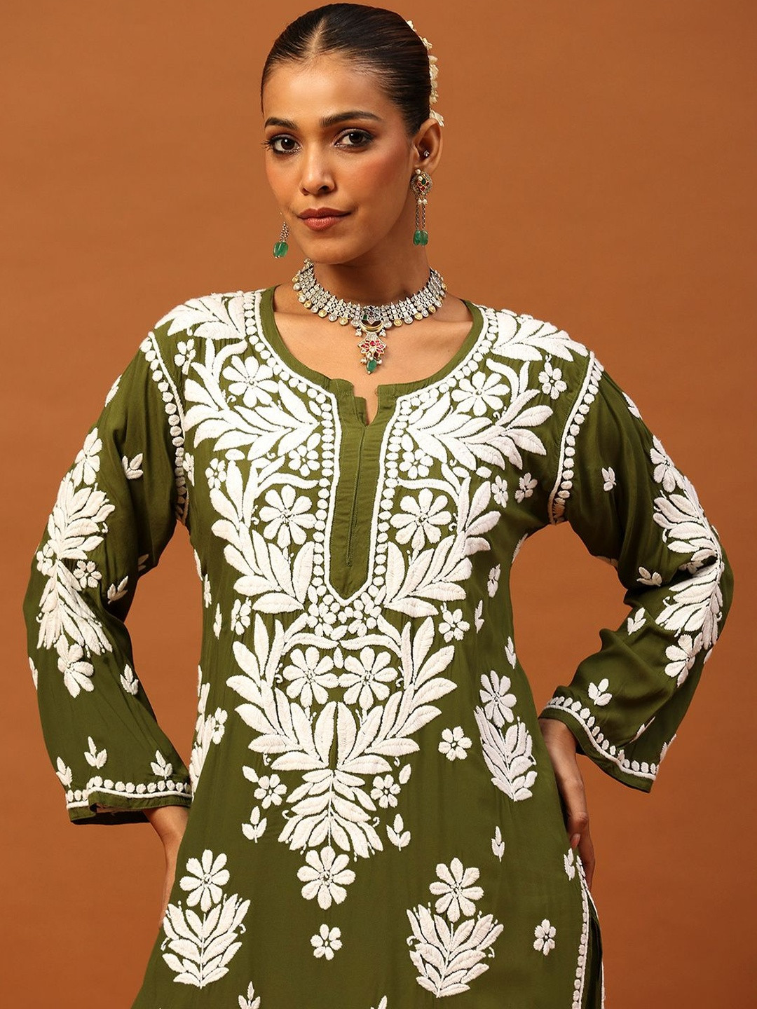 House of Chikankari Floral Embroidered Notch Neck Chikankari Long Kurta With Palazzos