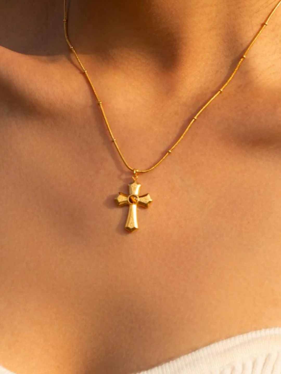 DIMPLERY Stainless Steel Gold-Plated Tiger Eye Stone Studded Statement Necklace