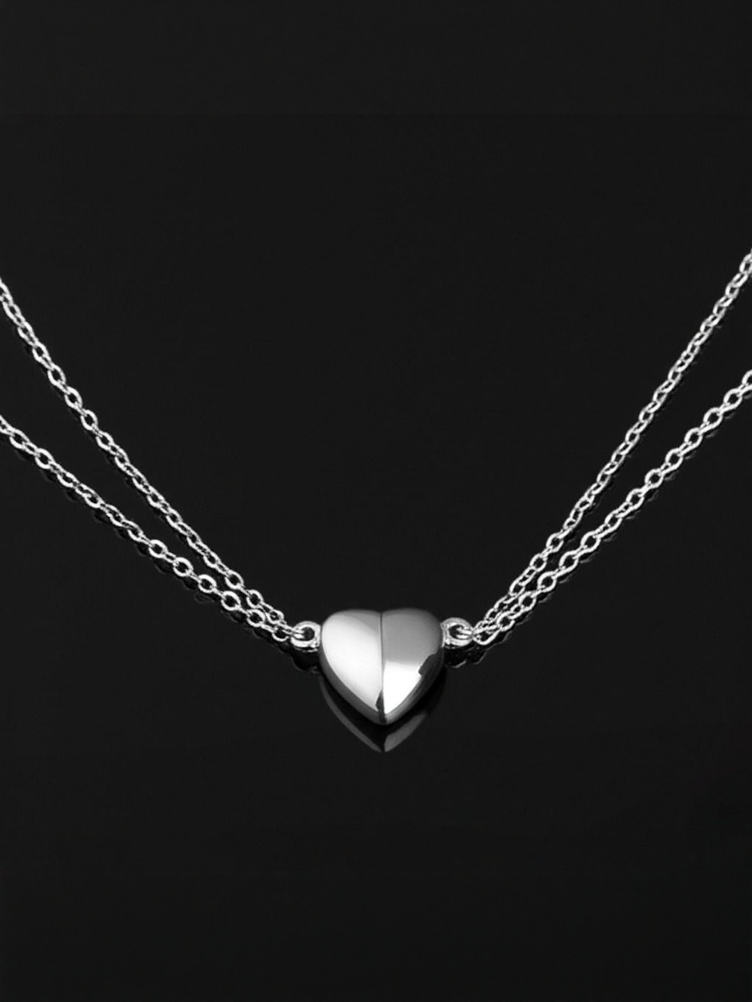 DressBerry Set Of 2 Silver-Plated Love Heart Couple Minimal Necklaces
