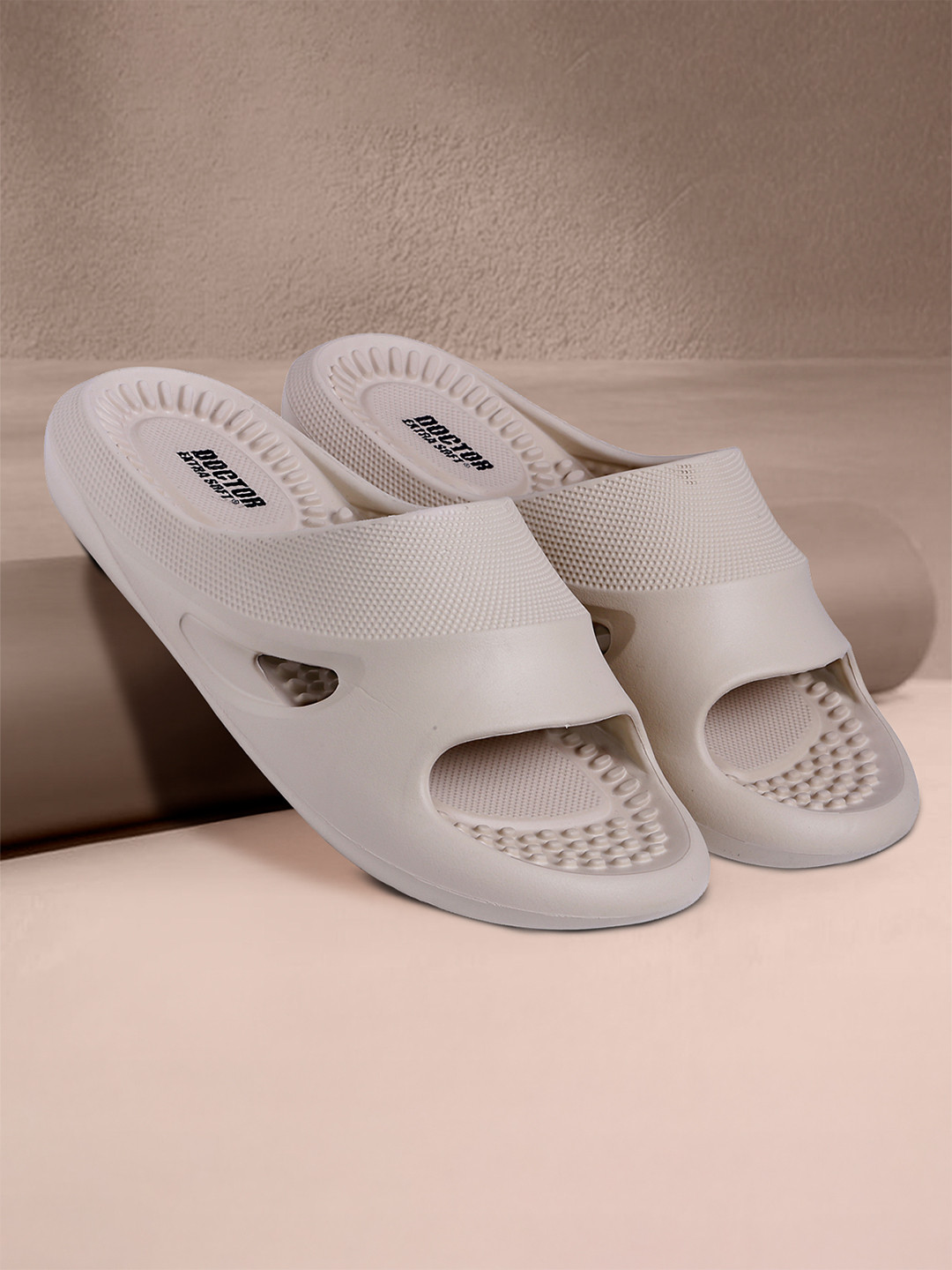 DOCTOR EXTRA SOFT Men's Ortho Acupressure Slides