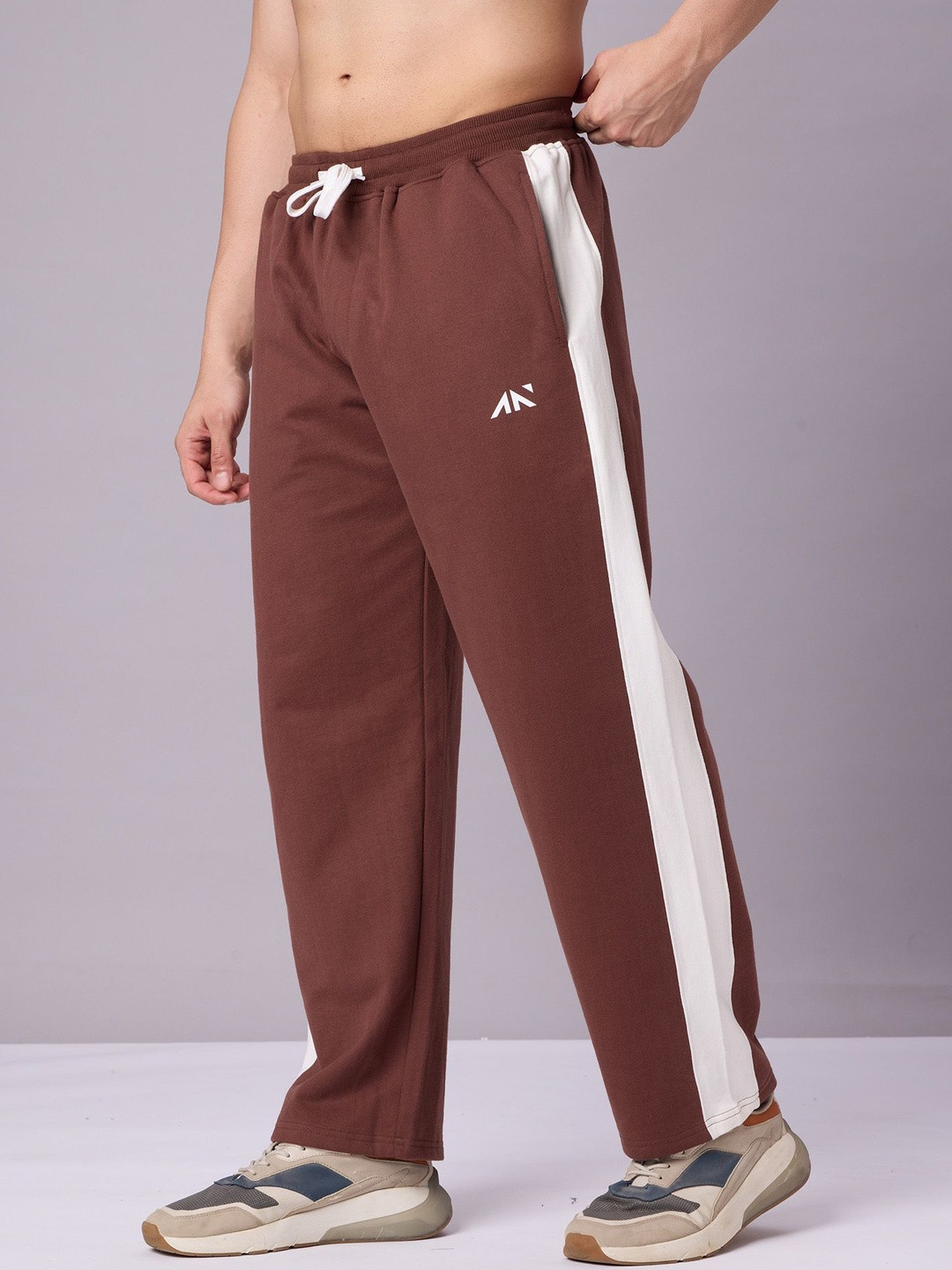 AESTHETIC NATION Men Colour-Blocked Panel Oversized Track Pants