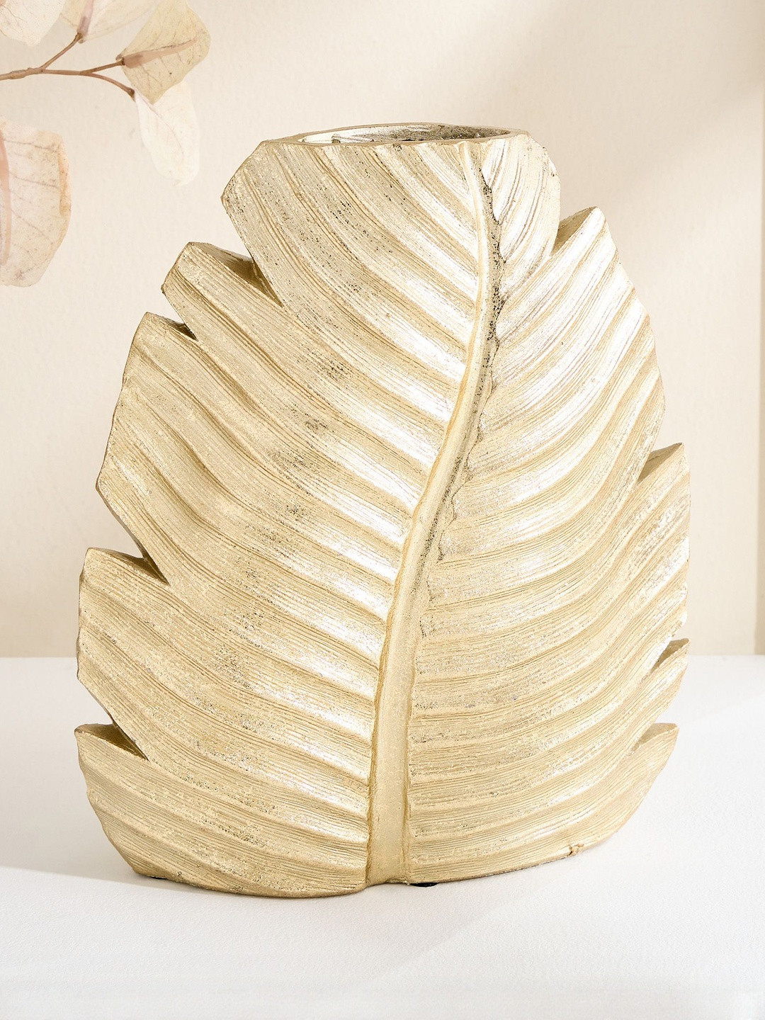 Home Centre Oro Polyresin Leaf Flower Vases