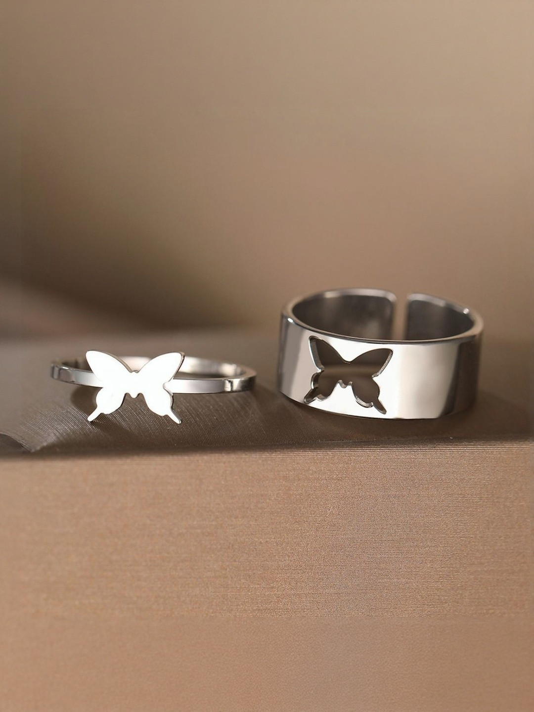 DressBerry Set Of 2 Silver Plated Butterfly Couple Rings