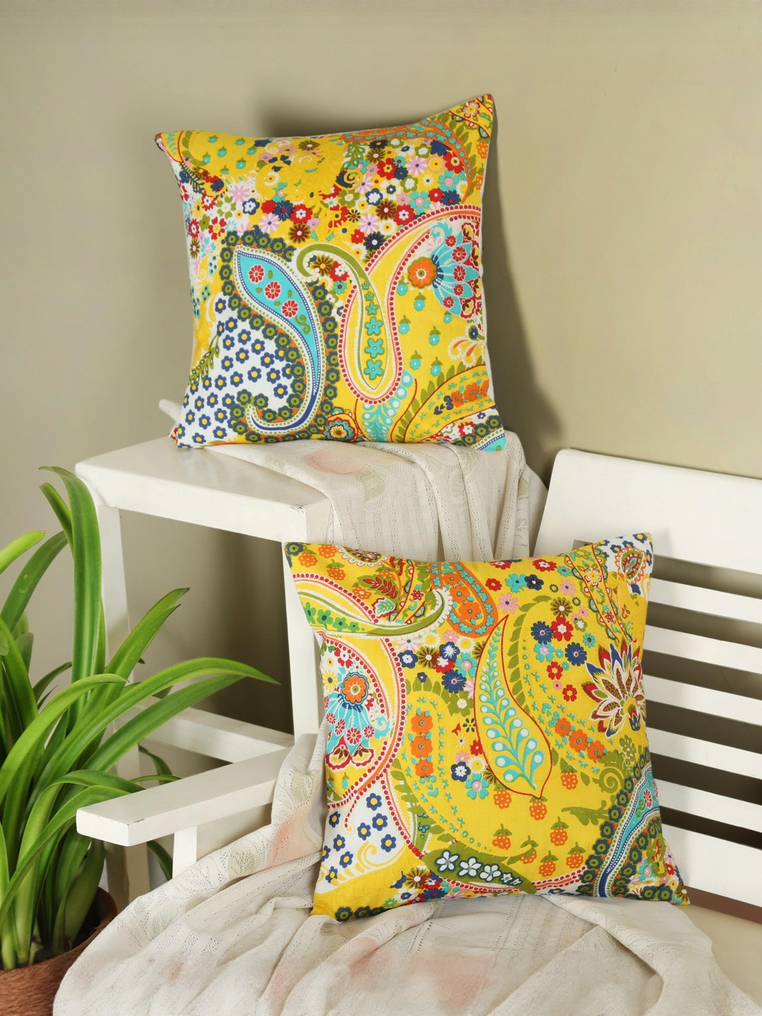 DECOWAT Yellow & Green 2 Pieces Abstract Pure Cotton Other Pillow Covers