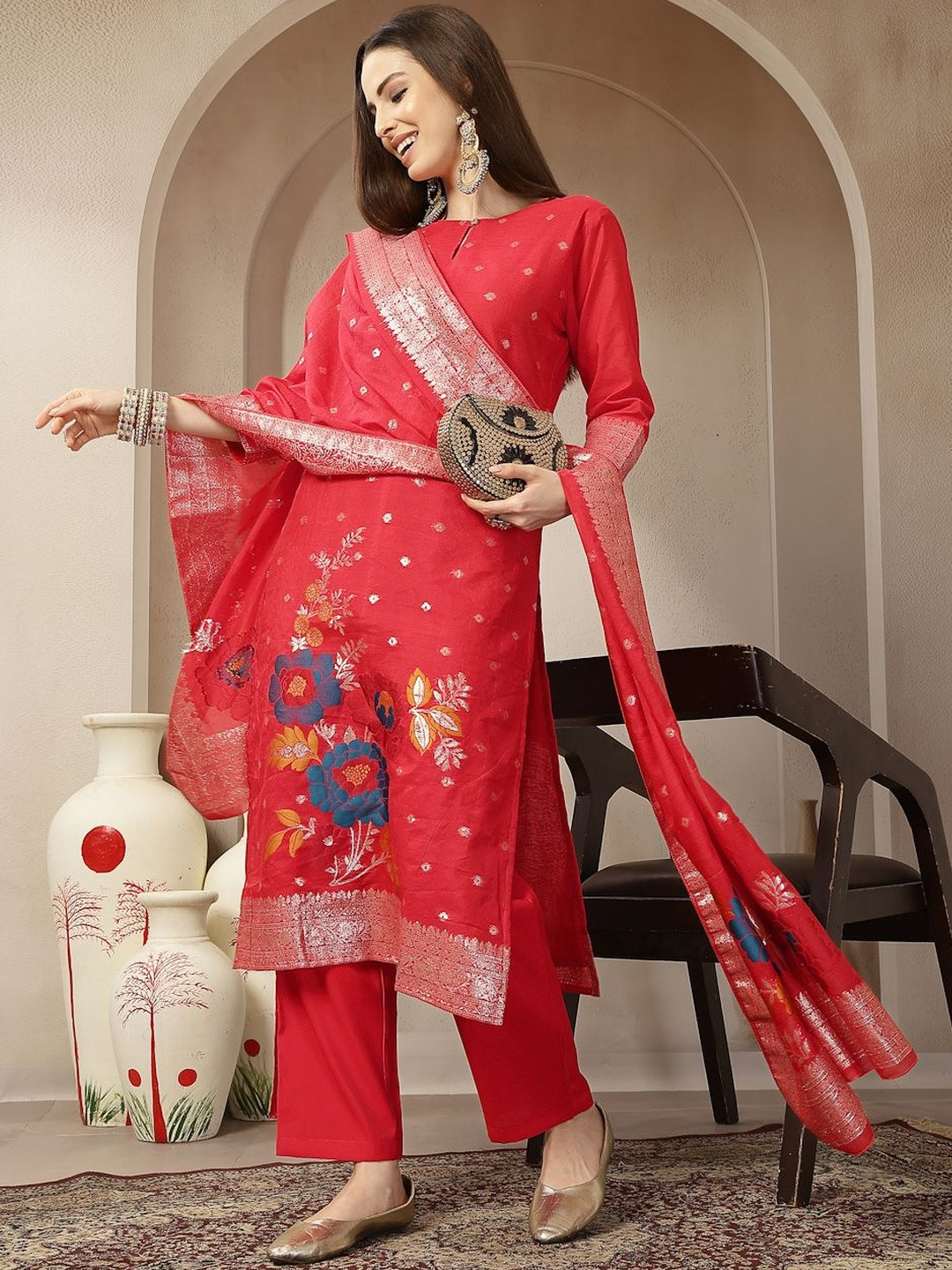 Yufta Women Floral Regular Chanderi Silk Kurta with Palazzos & With Dupatta