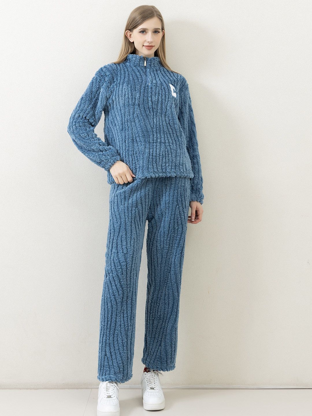 Stem Rope Women Round Neck Long Sleeves Night suit