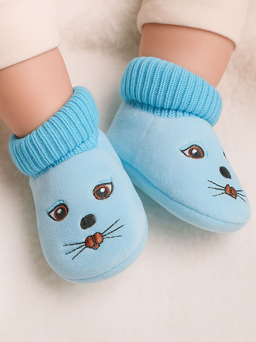 Smartots Kids 1 Pair Embroidered Booties