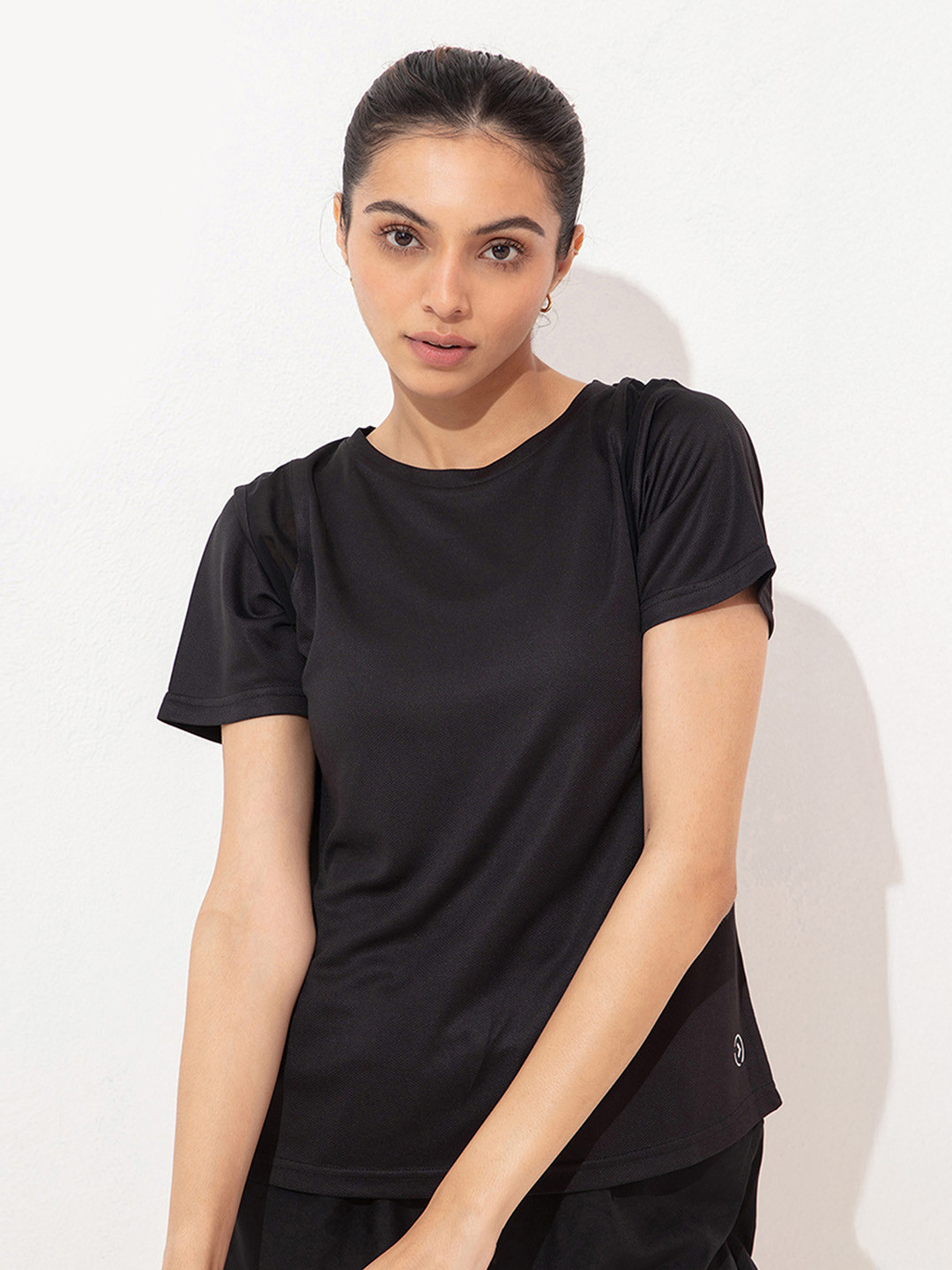 KICA Women Black Solid Sport Mesh Insert Stride Running T-shirt