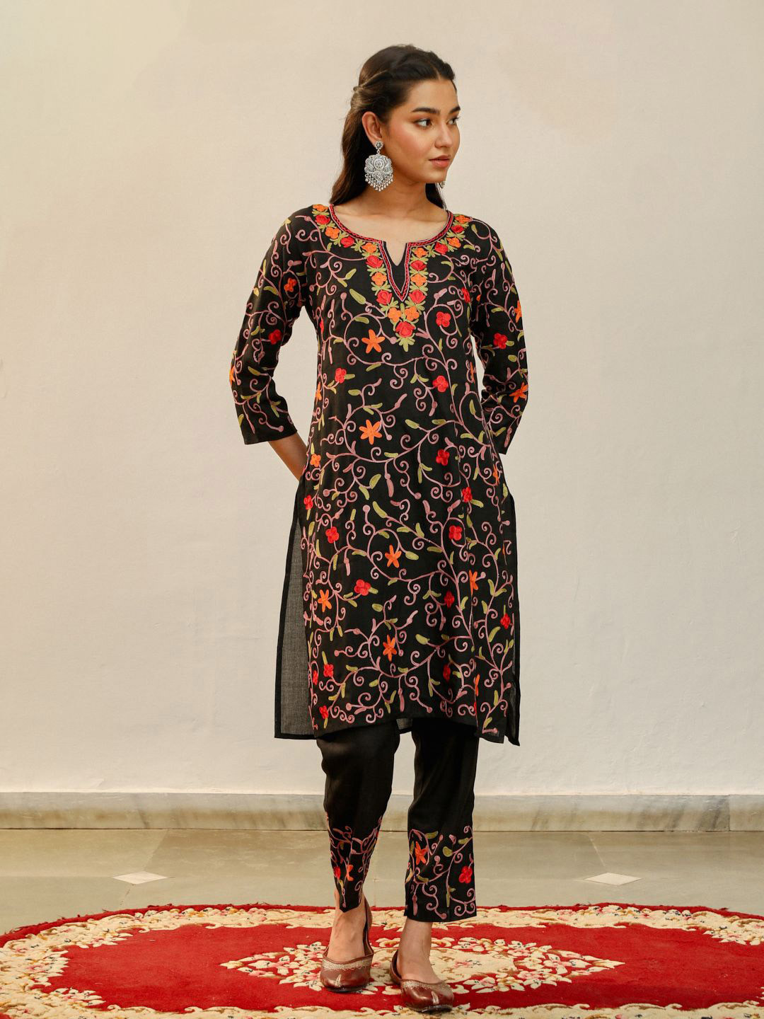 House of Chikankari HOC Crafts Aari Embroidered Cotton Solid Long Kurta Set