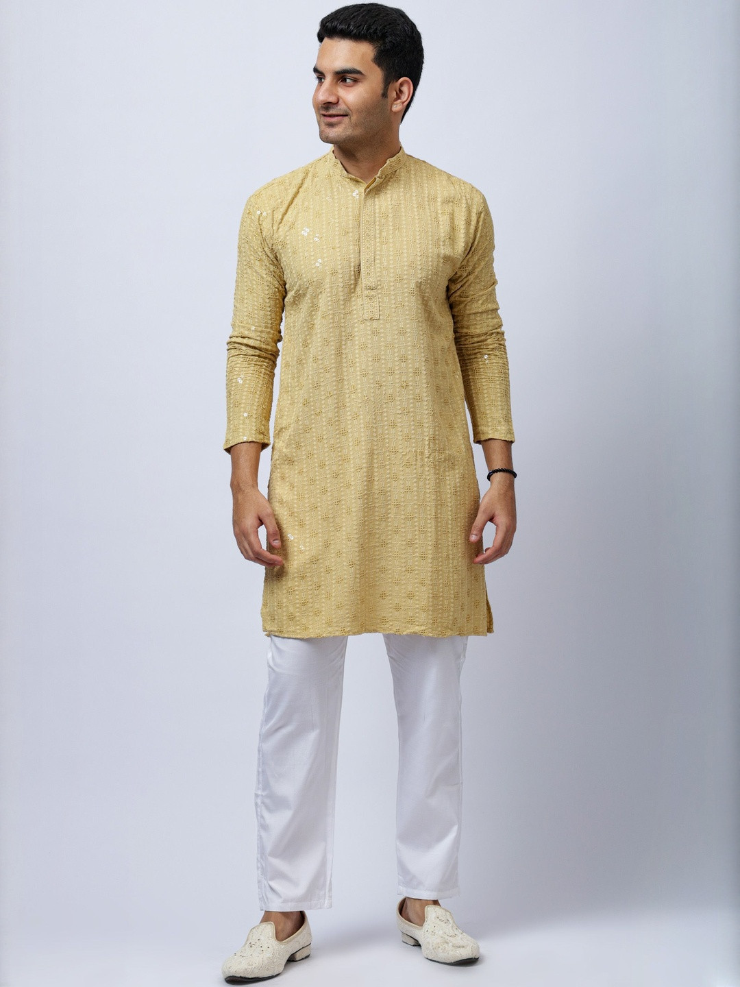 Aesthelia Men Regular Sequinned Kurta with Pyjamas