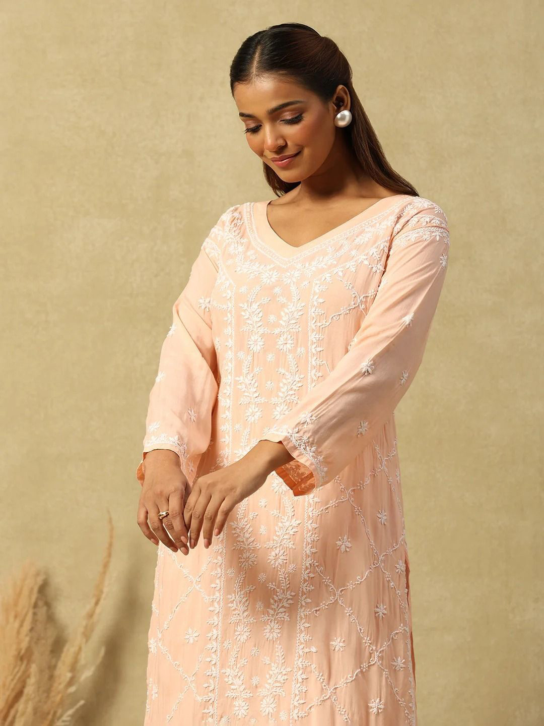 House of Chikankari Women Peach Modal Embroidered Chikankari Kurta