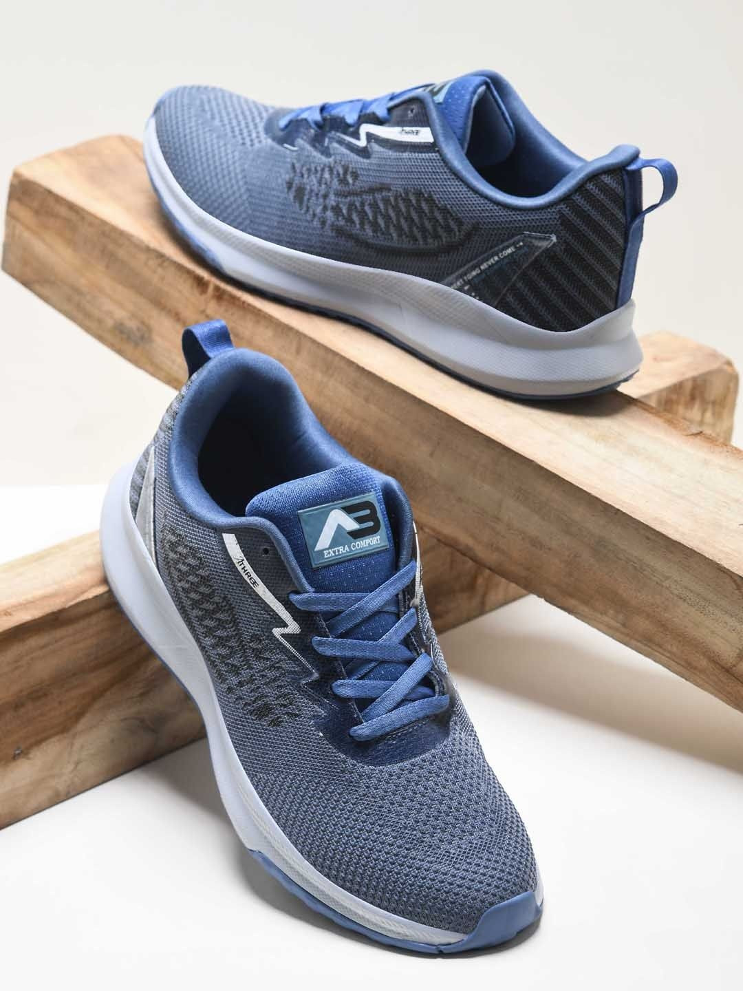Athree Men Textured Mesh Walking Non-Marking Shoes