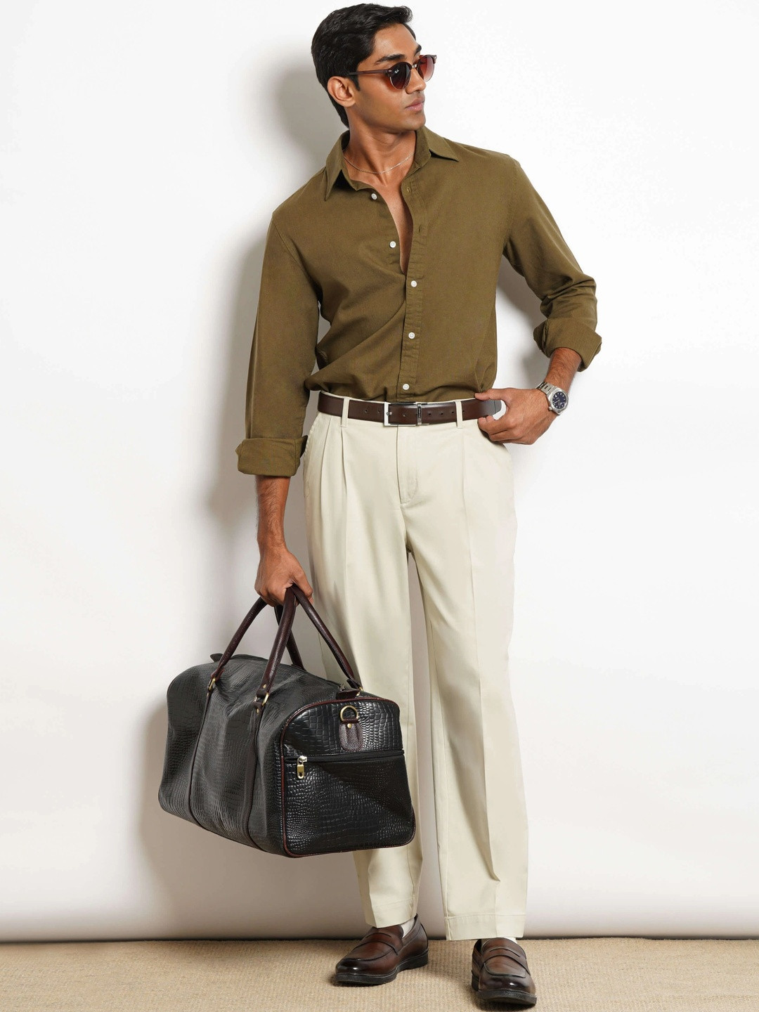 COVE AND LANE Classic Pleated Regular Fit Chinos Trousers