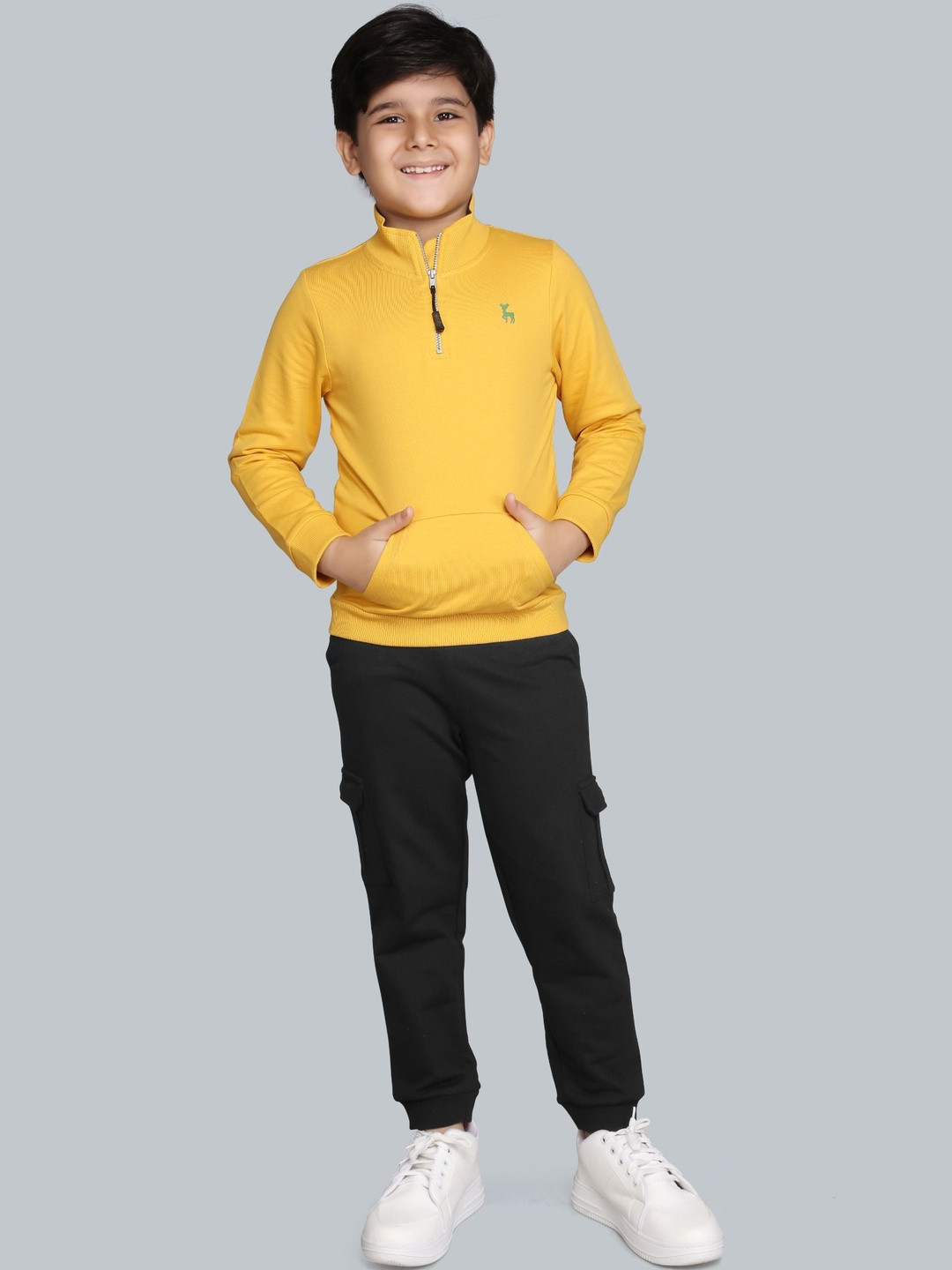 PLUM TREE Boys Half Zipper Sweatshirt And Cargo Jogger Pant Set