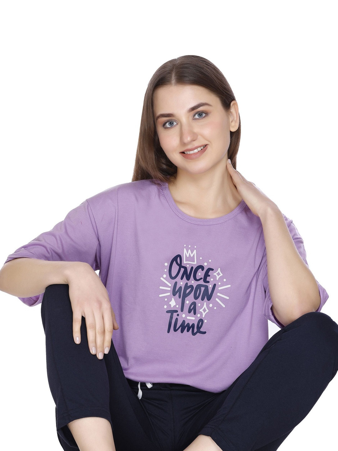 AMAHA FASHIONS Women Typography Printed Drop-Shoulder Sleeves T-shirt