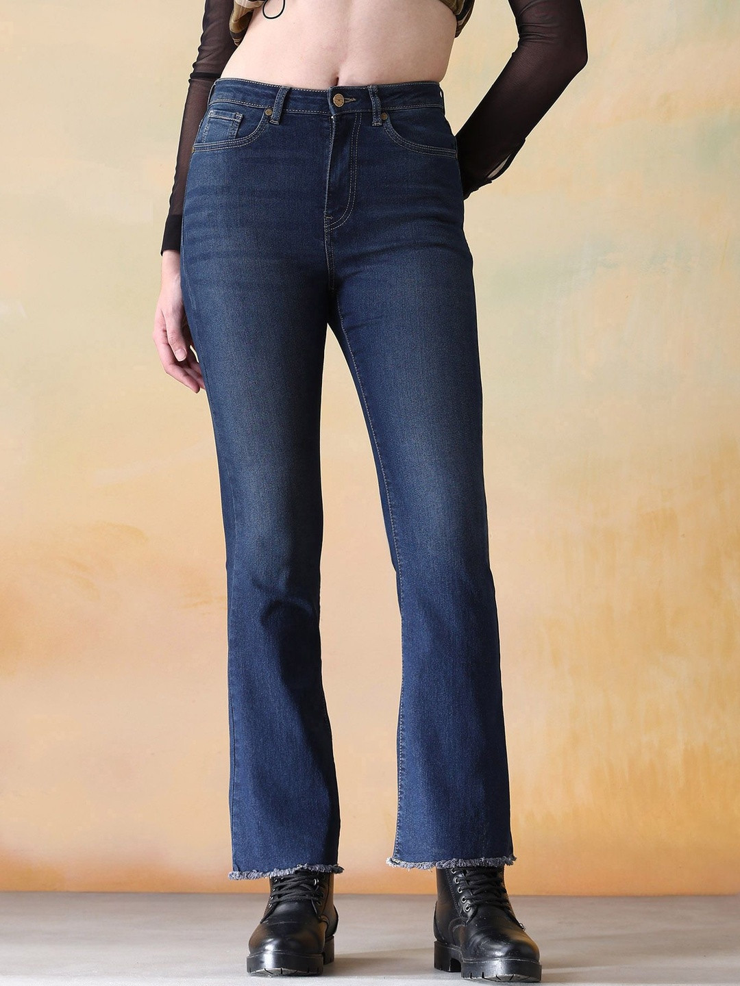 Flying Machine Women Bootcut Light Fade Stretchable Jean