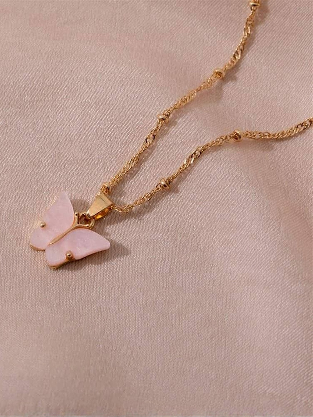 DressBerry Gold-Plated Butterfly Shapped Pendant with Chain