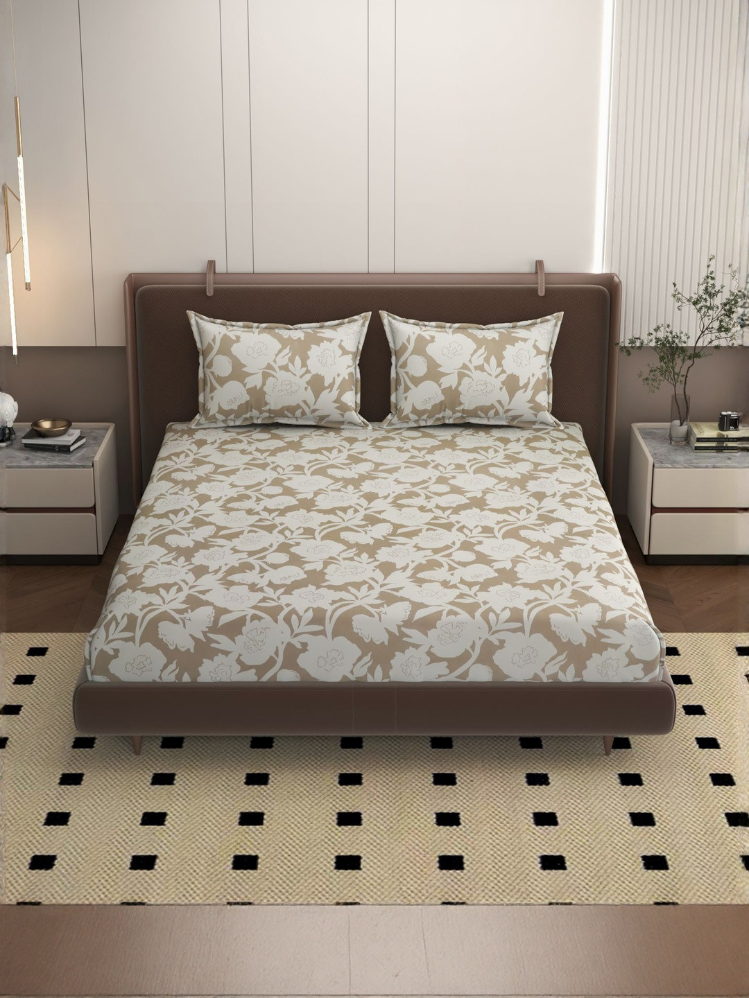 Bromwick Cream Floral Printed Cotton 250 TC Flat Double Bedsheet With 2 Pillow Covers