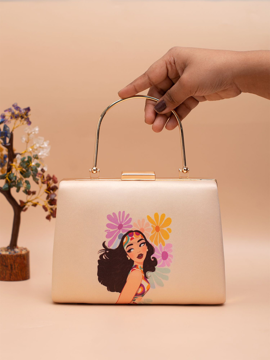 ARTKLIM Flowers With Girl Printed Box Clutch