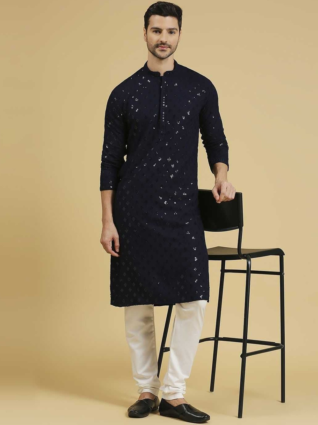 fashiology Ethnic Motifs Self Design Mandarin Collar Thread Work Kurta With Churidar