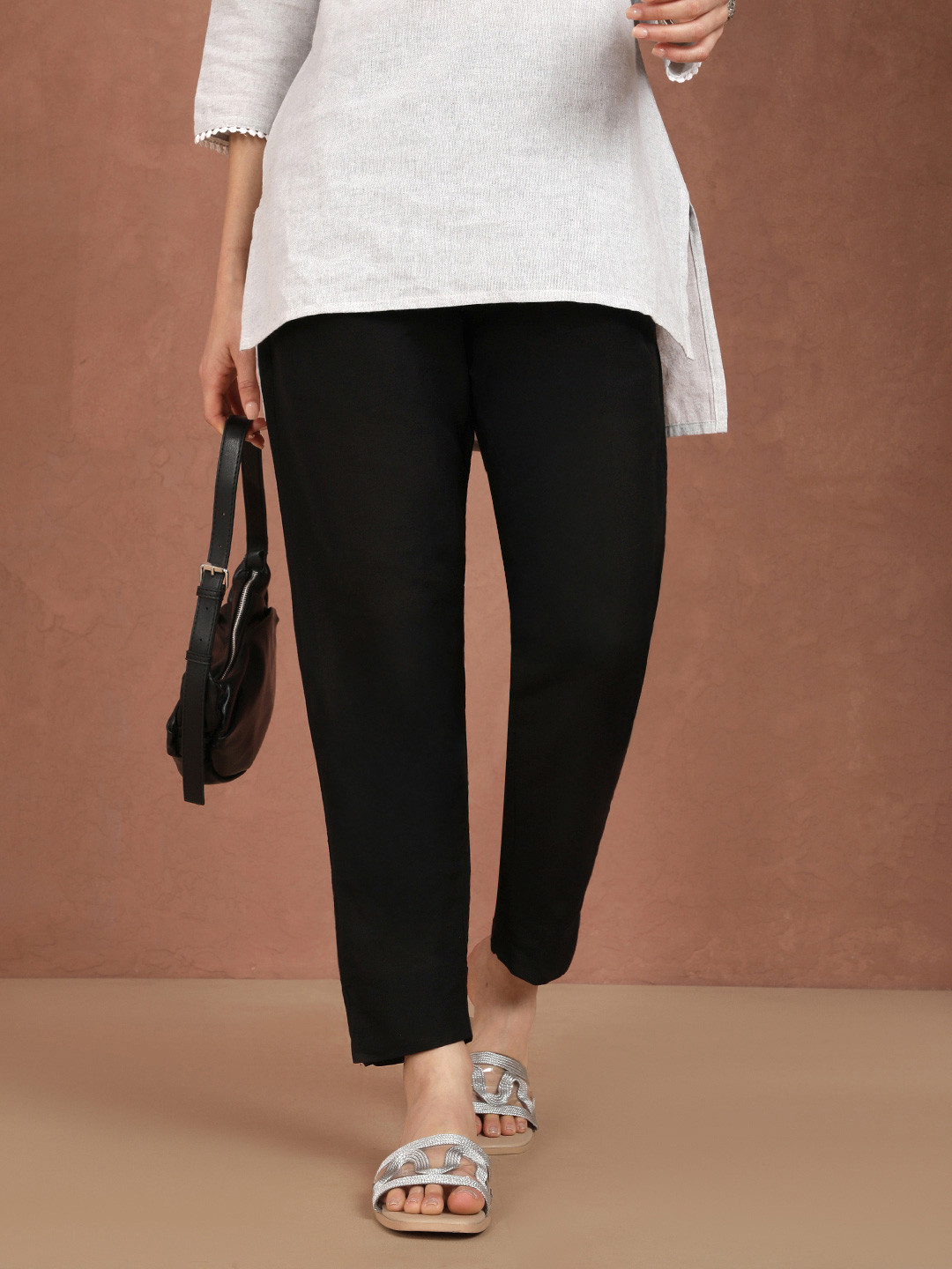 TWIN BIRDS Women Mid-Rise Solid Metallic Straight Pants with Functional Pockets