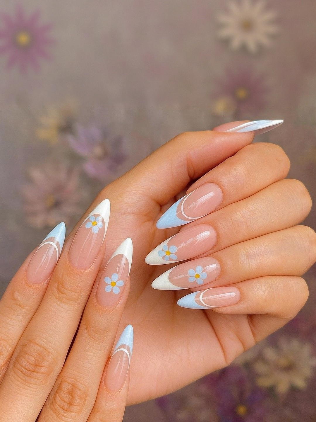 Crate 61 Set Of 24 Glossy Finish Floral Press On Nails - Blue & White